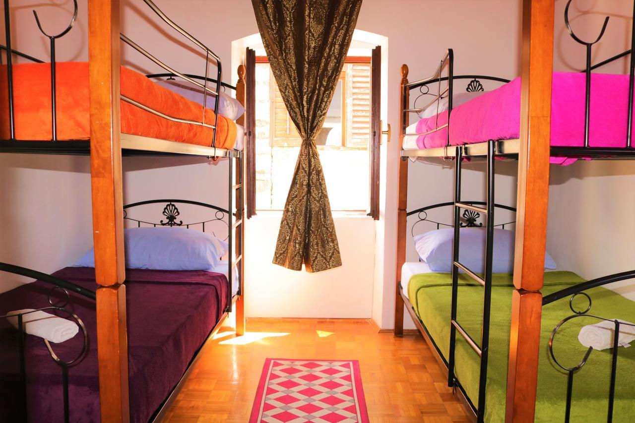 Hostel Alma 2 Porec Ngoại thất bức ảnh